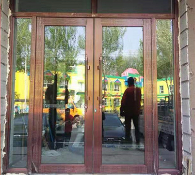 大庆隆升达门业-氟碳门