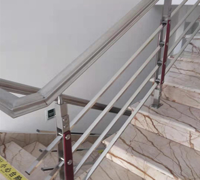 大庆隆升达门业-各种楼梯扶手