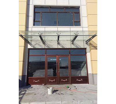 大庆隆升达门业-玻璃雨达氟碳门