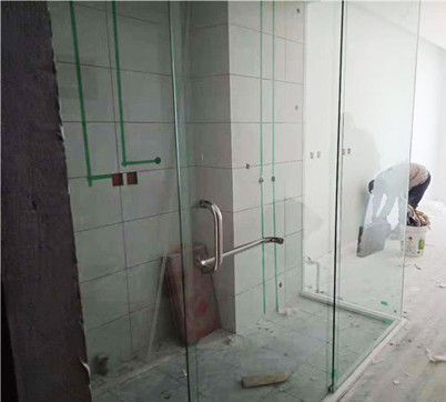 大庆隆升达门业-浴室玻璃隔断